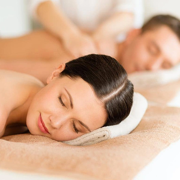 couple-massage-dubai-barsha-heights